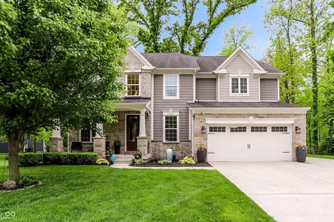 5723 Peaking Fox Dr, Indianapolis, IN 46237
