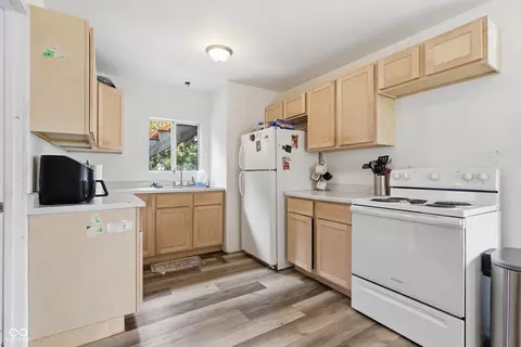 106 E Pendleton Ave, Lapel, IN 46051 photo 8