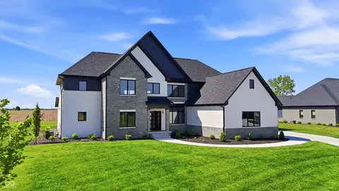 3874 Chapel Hill Ct, Bargersville, IN 46106