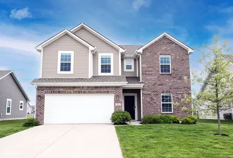 443 N Quartz Ln, Fortville, IN 46040