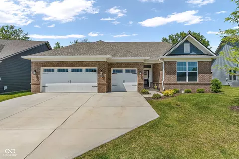 5824 Stetson Dr, Whitestown, IN 46075