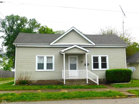 114 W Hendricks St, Greensburg, IN 47240