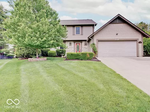 1560 Saylor St, Zionsville, IN 46077