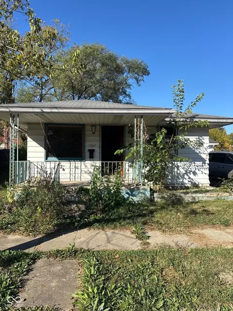 2227 George St, Anderson, IN 46016