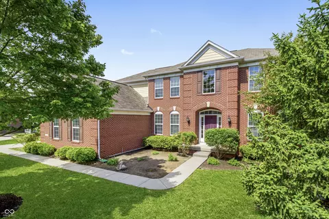 12558 Talon Crest Dr, Fishers, IN 46037