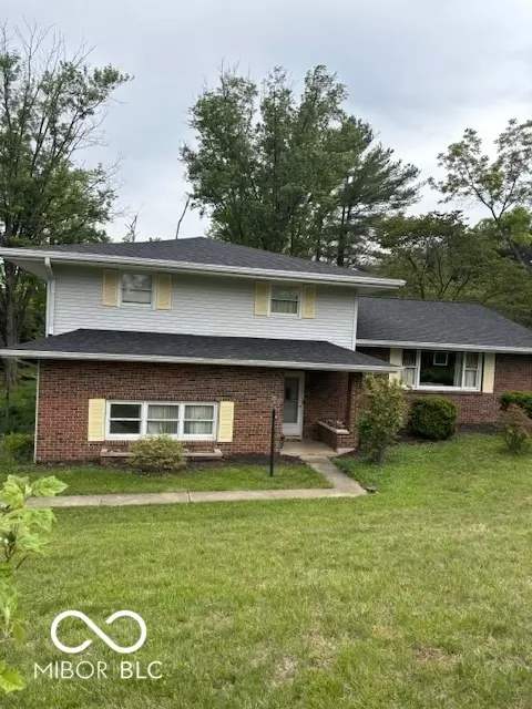 4520 E Heritage Woods Rd, Bloomington, IN 47401