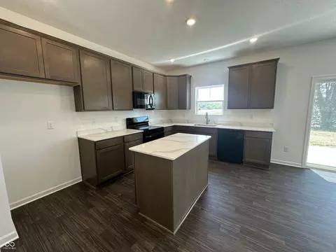 1734 Fair Weather Dr, Pendleton, IN 46064 photo 6