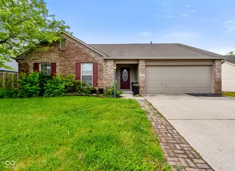 1259 Crisfield Cir, Greenwood, IN 46142