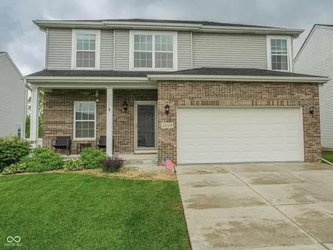 13204 Roosevelt Pl, Crown Point, IN 46307