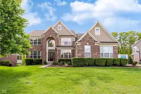 2978 Stone Creek Dr, Zionsville, IN 46077