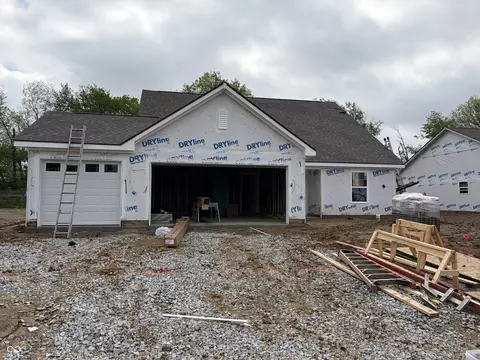 1528 Pebble Beach Dr, Pendleton, IN 46064