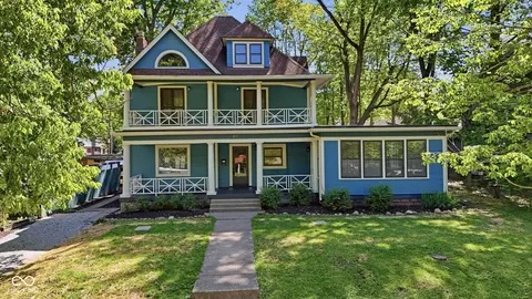 875 Woodruff Place Middle Dr, Indianapolis, IN 46201