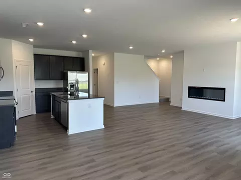 1657 Pebble Beach Dr, Pendleton, IN 46064 photo 3
