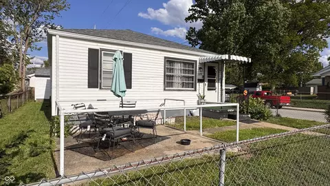 1255 Kappes St, Indianapolis, IN 46221