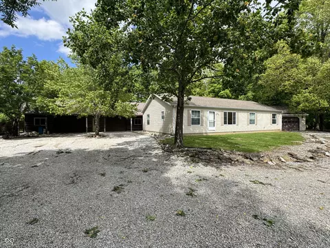 7285 N 700 E, Waveland, IN 47989