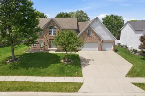 1518 Pippin Dr, Greenfield, IN 46140