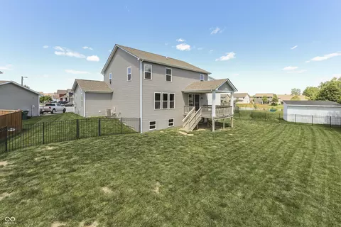 Exterior - 1824 Explorer Ct, Franklin, IN 46131 photo 5 of 9