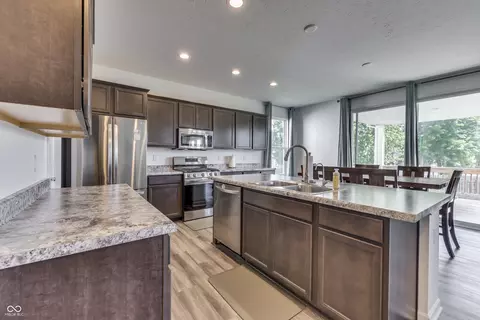 Kitchen - 1824 Explorer Ct, Franklin, IN 46131 photo 3 of 4