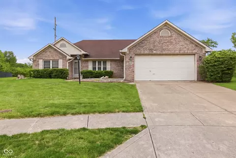 1423 Finnegan Ct, Indianapolis, IN 46217