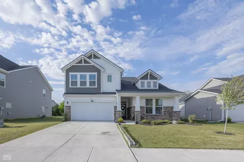8910 Howlett Ln, Indianapolis, IN 46259