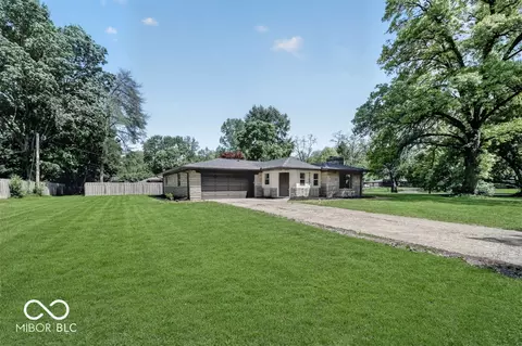 1752 Kessler Boulevard West Dr, Indianapolis, IN 46228