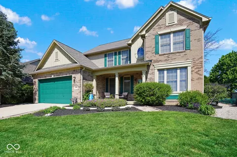 1093 Bennington Ct, Greenwood, IN 46143