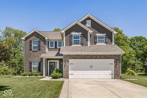 793 N Crystal Dr, Fortville, IN 46040