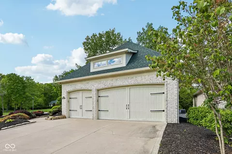 3325 Nottinghill Dr E, Plainfield, IN 46168 photo 4