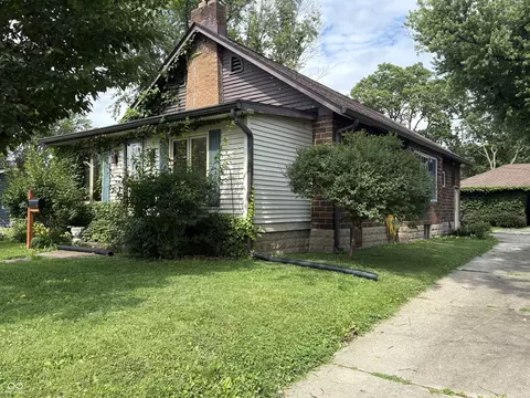 227 Franklin St, Pendleton, IN 46064