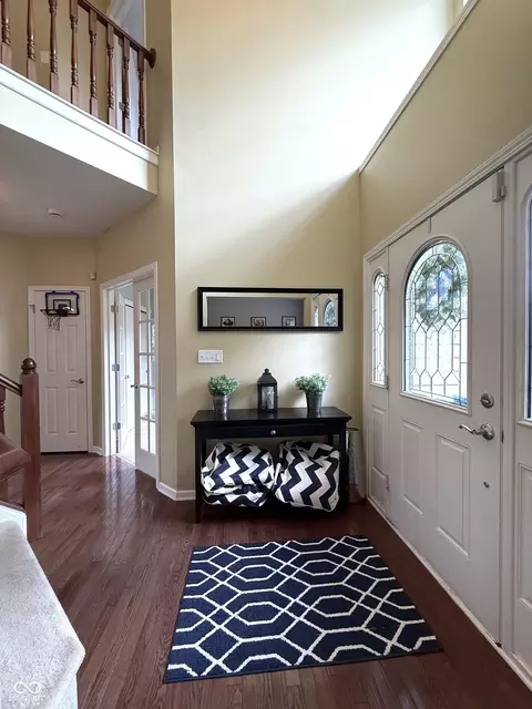 Entry Way - 2094 Seneca Ln, Plainfield, IN 46168 photo 1 of 2