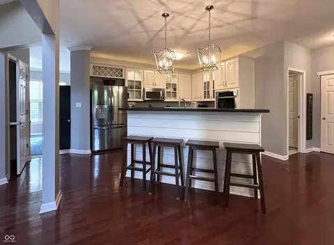 Kitchen - 2094 Seneca Ln, Plainfield, IN 46168 photo 1 of 5
