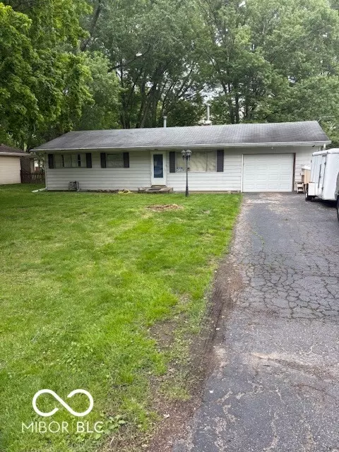 512 Woodview Dr, Noblesville, IN 46060