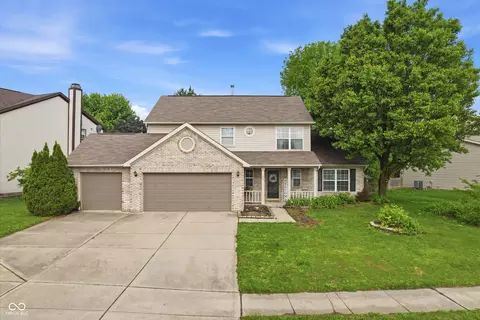 190 Springwood Dr, Avon, IN 46123