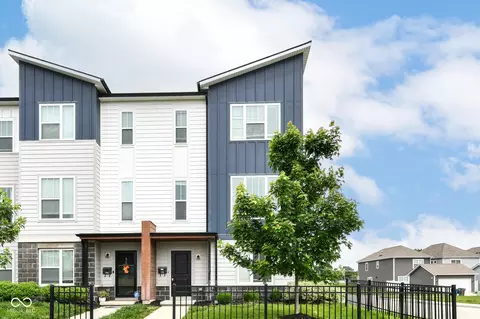 2934 W New York St, Indianapolis, IN 46222