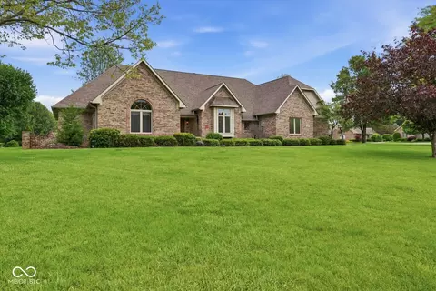 114 Western Trce, Shelbyville, IN 46176