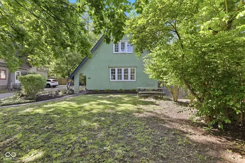 715 Kessler Blvd E Dr, Indianapolis, IN 46220