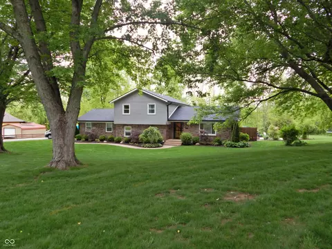 854 Moro Ln, Danville, IN 46122