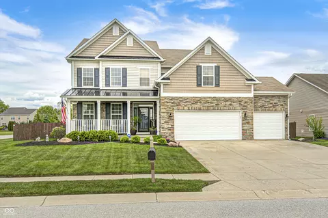 2797 Knockawuddy Dr, Brownsburg, IN 46112