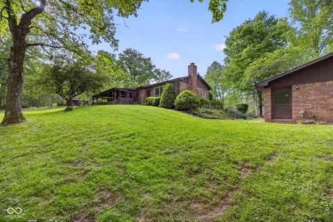 Exterior - 982 E Coonpath Rd, Spencer, IN 47460 photo 5 of 15