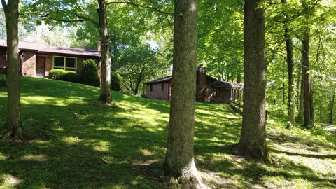 Exterior - 982 E Coonpath Rd, Spencer, IN 47460 photo 13 of 15