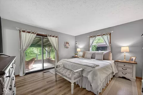 Bedroom - 982 E Coonpath Rd, Spencer, IN 47460 photo 1 of 4