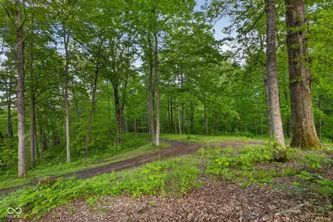 Exterior - 982 E Coonpath Rd, Spencer, IN 47460 photo 11 of 15