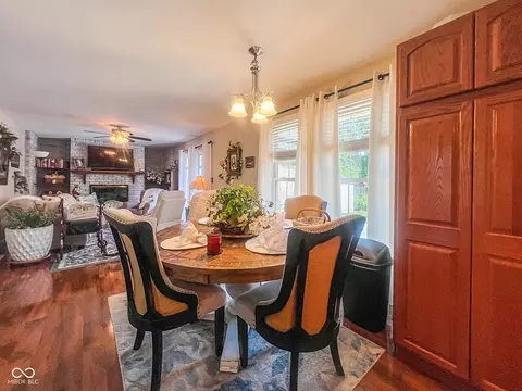 Dining - 3345 30th St, Columbus, IN 47203 photo 2 of 2