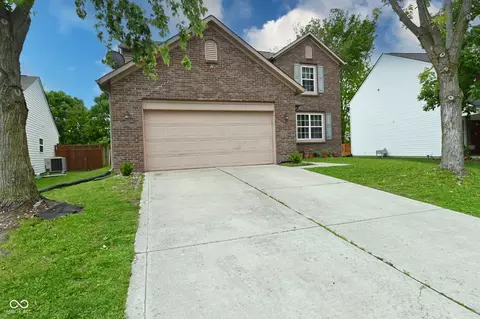 3848 Planewood Dr, Indianapolis, IN 46235