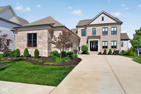 15823 Nocturne Dr, Westfield, IN 46074