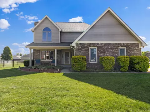 6110 E Aviator Ct, Camby, IN 46113
