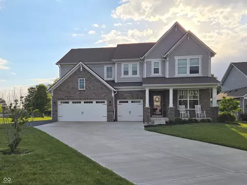 4196 Viewforth Ln, Bargersville, IN 46106