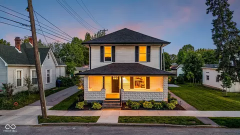 939 Mulberry St, Noblesville, IN 46060
