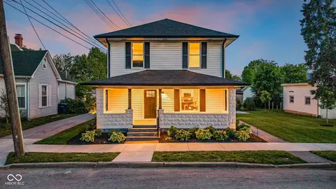 939 Mulberry St, Noblesville, IN 46060