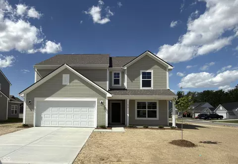 616 Lena Ln, Trafalgar, IN 46181